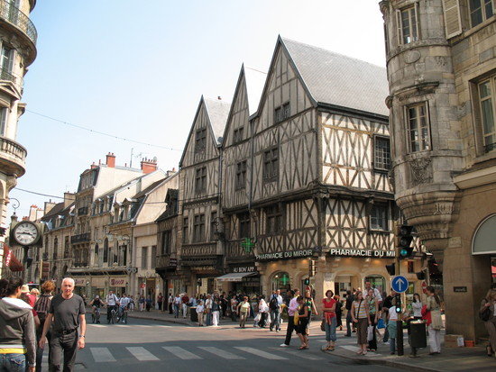 Recouvrement Dijon Bourgogne France